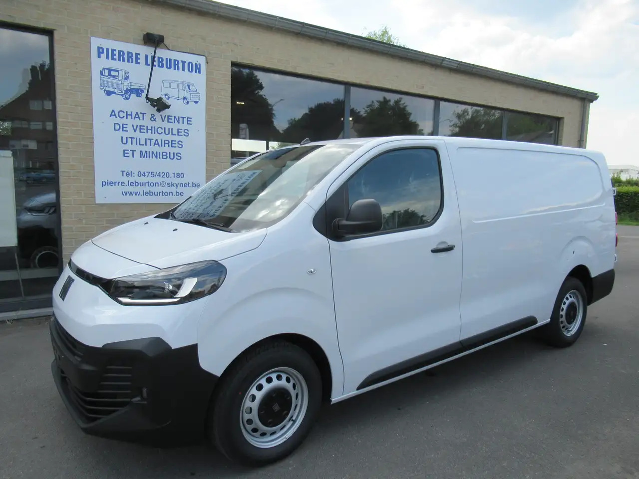 Fourgon utilitaire Fiat Scudo L3,bte auto, 145cv, neuf, 25900€+TVA