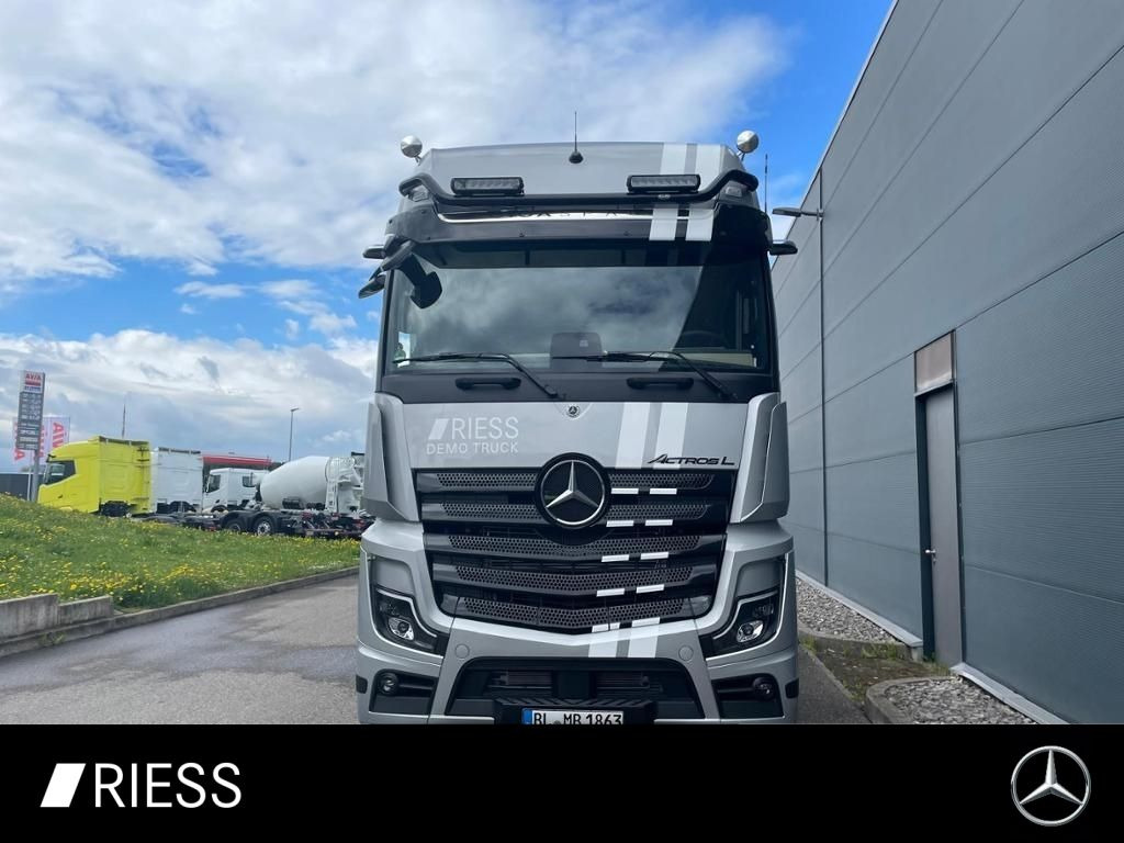 Mercedes-Benz Actros 1863 LS 4x2 - Camion: photos 1 Mercedes-Benz Actros 1863 LS 4x2 - Camion: photos 1
