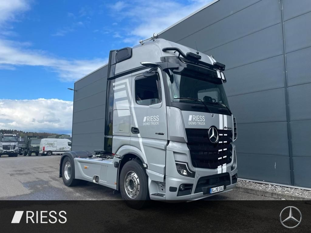 Mercedes-Benz Actros 1863 LS 4x2 - Camion: photos 2 Mercedes-Benz Actros 1863 LS 4x2 - Camion: photos 2