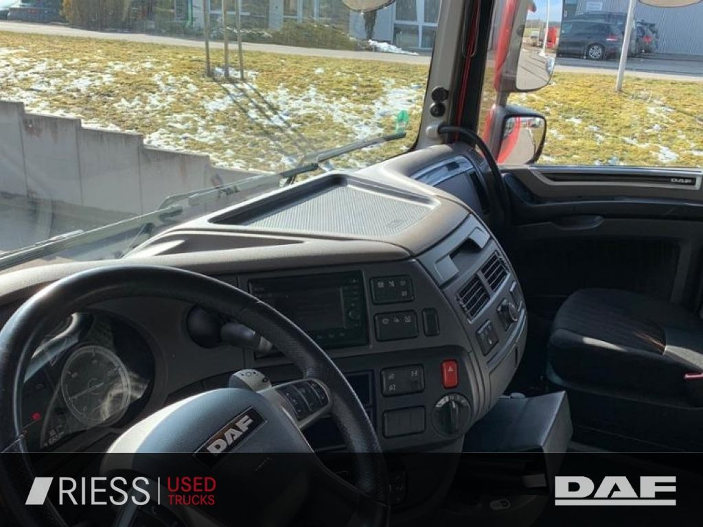 Tracteur routier DAF XF 530FT SpurH: photos 10