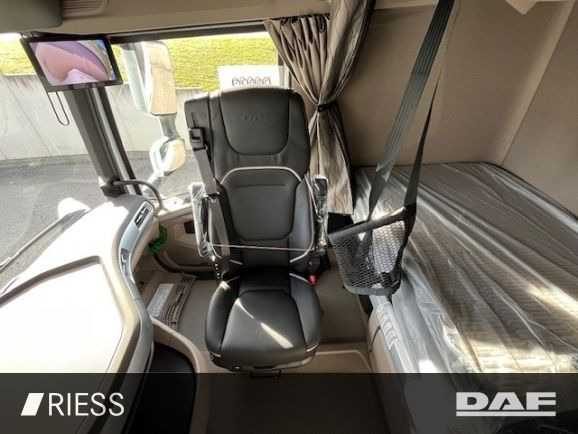 Tracteur routier DAF XG 530 FT Alcoa Leder Vollluft Standklima: photos 10 Tracteur routier DAF XG 530 FT Alcoa Leder Vollluft Standklima: photos 10