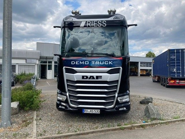 DAF XG 530 FT Vollluft Leder Kamera SpurH DAF XG 530 FT Vollluft Leder Kamera - Tracteur routier: photos 3 DAF XG 530 FT Vollluft Leder Kamera SpurH DAF XG 530 FT Vollluft Leder Kamera - Tracteur routier: photos 3