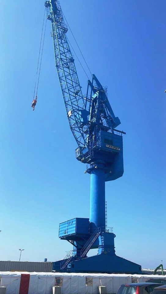 Takraf PDK - Grue à tour: photos 3 Takraf PDK - Grue à tour: photos 3