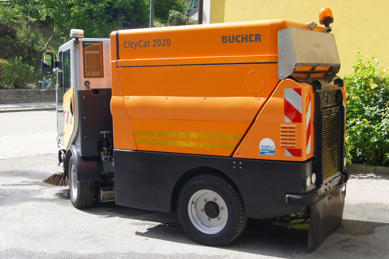 BUCHER BUCHER CityCat 2020 XL/Euro 6/L + R Kehrmaschine/Frontbesen - Balayeuse de voirie: photos 5 BUCHER BUCHER CityCat 2020 XL/Euro 6/L + R Kehrmaschine/Frontbesen - Balayeuse de voirie: photos 5