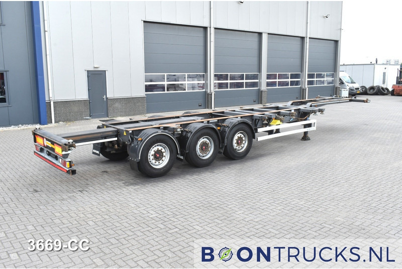 Kögel PORT 40 SIMPLEX 20 2x20-30-40ft HC * LIFT AXLE * SAF / DISC * EXTENDABLE REAR - Semi-remorque porte-conteneur/ Caisse mobile: photos 2 Kögel PORT 40 SIMPLEX 20 2x20-30-40ft HC * LIFT AXLE * SAF / DISC * EXTENDABLE REAR - Semi-remorque porte-conteneur/ Caisse mobile: photos 2