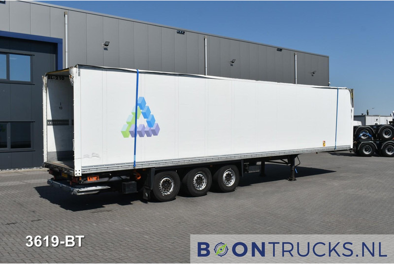 Schmitz Cargobull SCB*S3B | DAMAGED / SCHADE * TAIL LIFT (WORKING) * DISC BRAKES - Semi-remorque fourgon: photos 1 Schmitz Cargobull SCB*S3B | DAMAGED / SCHADE * TAIL LIFT (WORKING) * DISC BRAKES - Semi-remorque fourgon: photos 1