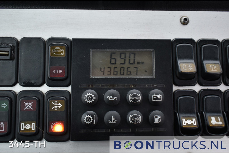 Tracteur portuaire Terberg YT222 4x2 | TERMINAL TRUCK * NL KENTEKEN: photos 9