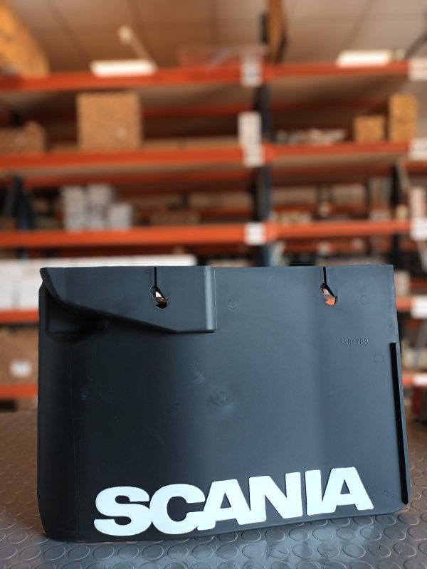 SCANIA MUDFLAP - 1361763 - Aile pour Camion: photos 1 SCANIA MUDFLAP - 1361763 - Aile pour Camion: photos 1