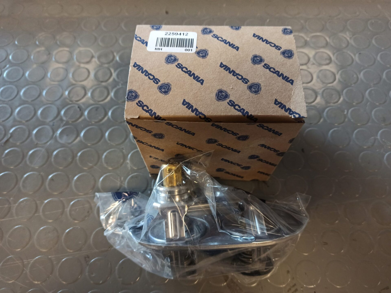 SCANIA THERMOSTAT - 2259412 - Thermostat pour Camion: photos 1 SCANIA THERMOSTAT - 2259412 - Thermostat pour Camion: photos 1