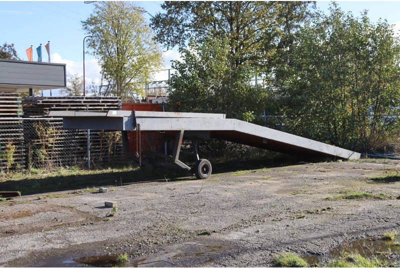 AP - Remorque plateau: photos 1 AP - Remorque plateau: photos 1