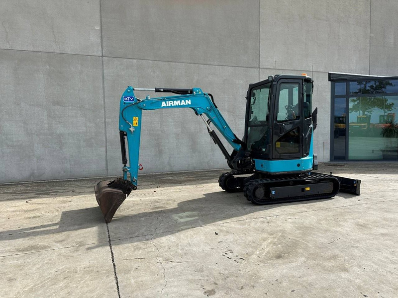 Airman AX33U-7 - Pelle sur chenille: photos 1 Airman AX33U-7 - Pelle sur chenille: photos 1