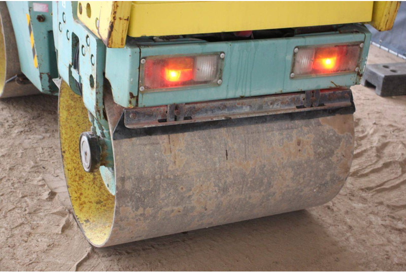 Compacteur à pieds de mouton/ Monocylindre Ammann AV23: photos 15 Compacteur à pieds de mouton/ Monocylindre Ammann AV23: photos 15