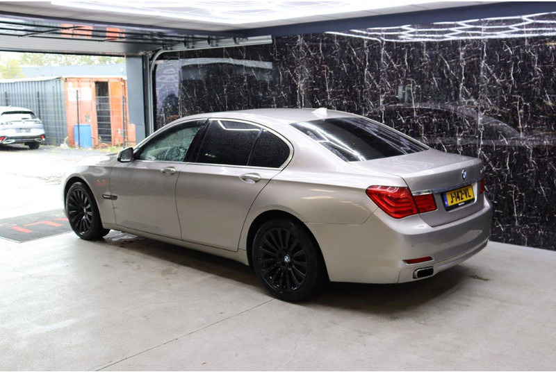 BMW 7 Serie 750i XDRIVE - Berline: photos 4 BMW 7 Serie 750i XDRIVE - Berline: photos 4