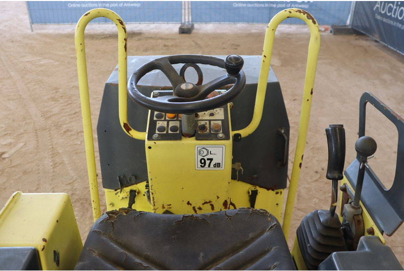 Compacteur à pieds de mouton/ Monocylindre Bomag BW80: photos 19