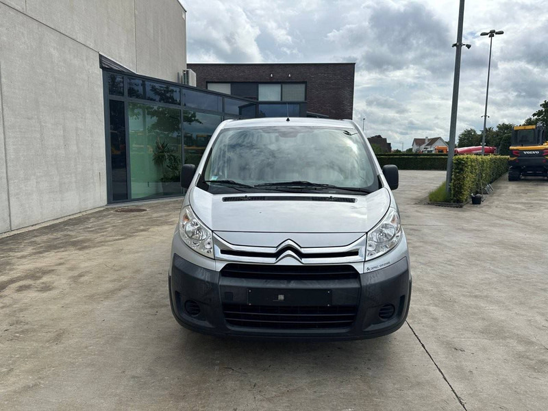 Citroën Jumpy - Fourgon utilitaire: photos 2 Citroën Jumpy - Fourgon utilitaire: photos 2