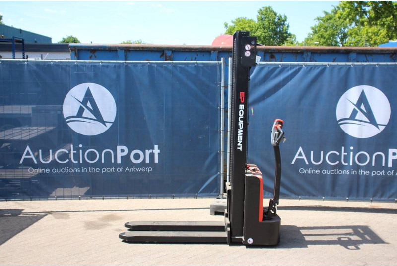 EP Equipment EST122 - Gerbeur: photos 2 EP Equipment EST122 - Gerbeur: photos 2