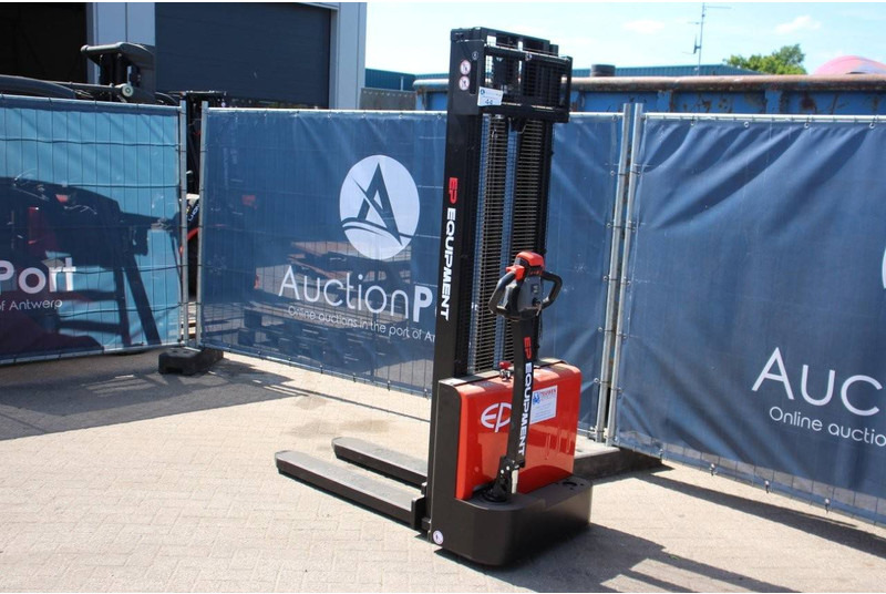 EP Equipment EST122 - Gerbeur: photos 3 EP Equipment EST122 - Gerbeur: photos 3