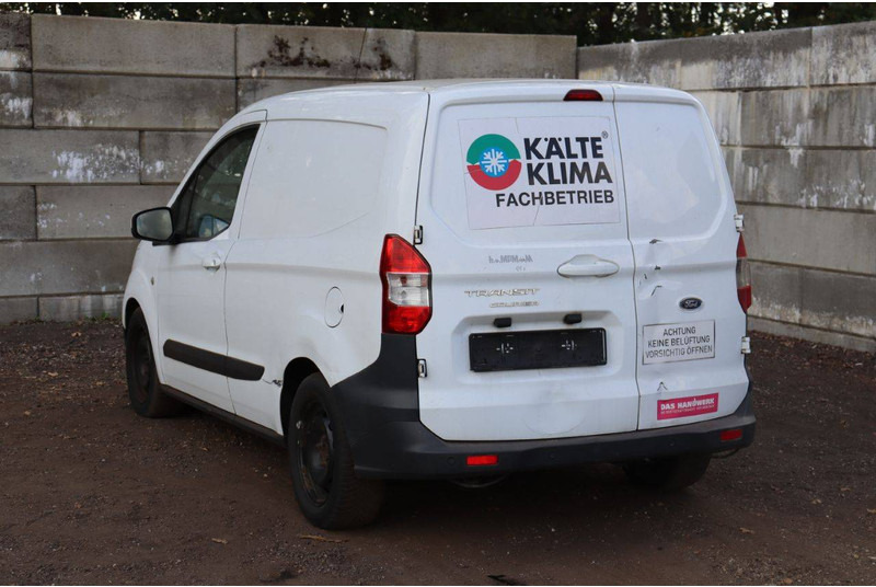Ford Transit Courier - Fourgon utilitaire: photos 4 Ford Transit Courier - Fourgon utilitaire: photos 4