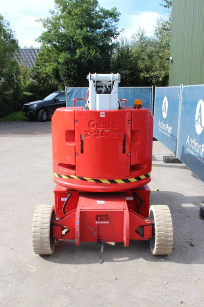 Genie Z-34/22 - Nacelle articulée: photos 4 Genie Z-34/22 - Nacelle articulée: photos 4