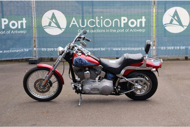 Harley-Davidson Deuce Softail - Motocyclette: photos 2 Harley-Davidson Deuce Softail - Motocyclette: photos 2