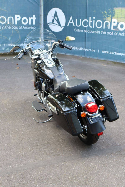 Harley-Davidson Dyna Switchback - Motocyclette: photos 4 Harley-Davidson Dyna Switchback - Motocyclette: photos 4