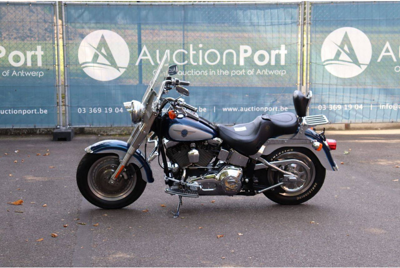 Harley-Davidson Fat Boy - Motocyclette: photos 1 Harley-Davidson Fat Boy - Motocyclette: photos 1