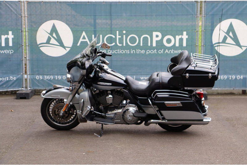 Harley-Davidson Limited - Motocyclette: photos 2 Harley-Davidson Limited - Motocyclette: photos 2