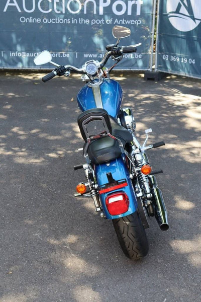 Harley-Davidson Sporster XL1200 Custom - Motocyclette: photos 5 Harley-Davidson Sporster XL1200 Custom - Motocyclette: photos 5