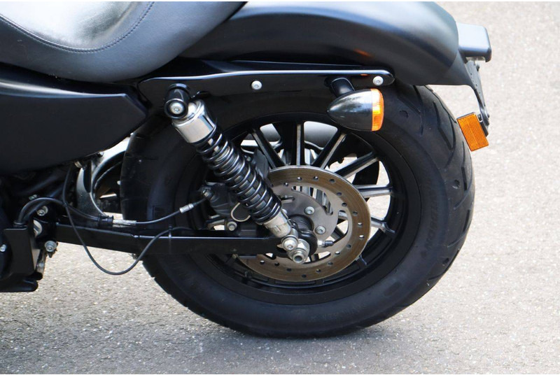 Motocyclette Harley-Davidson Sportster 883N Iron: photos 15 Motocyclette Harley-Davidson Sportster 883N Iron: photos 15