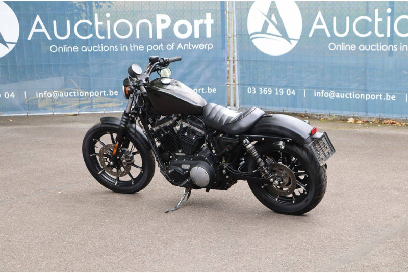 Harley-Davidson Sportster XL883N Iron - Motocyclette: photos 3 Harley-Davidson Sportster XL883N Iron - Motocyclette: photos 3