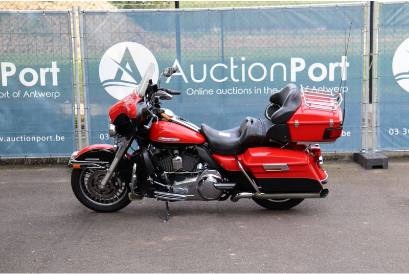 Harley-Davidson Ultra Classic - Motocyclette: photos 2 Harley-Davidson Ultra Classic - Motocyclette: photos 2