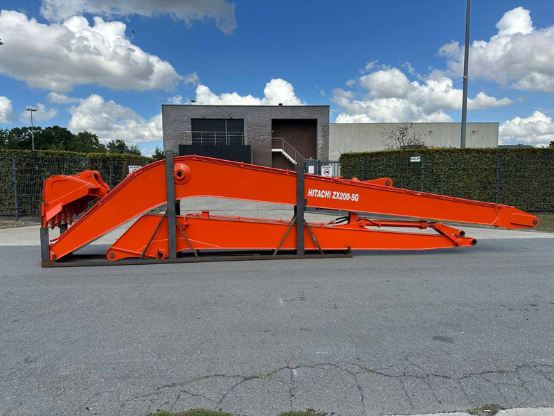 Hitachi ZX200 - Flèche: photos 4 Hitachi ZX200 - Flèche: photos 4