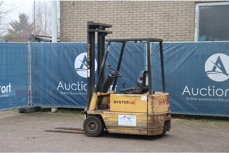 Hyster A150XL - Chariot élévateur électrique: photos 3 Hyster A150XL - Chariot élévateur électrique: photos 3