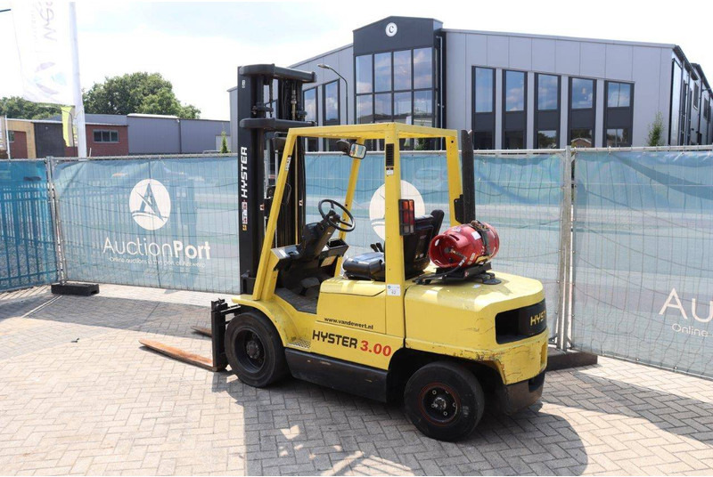 Hyster H3.20XM - Chariot élévateur à gaz: photos 3 Hyster H3.20XM - Chariot élévateur à gaz: photos 3