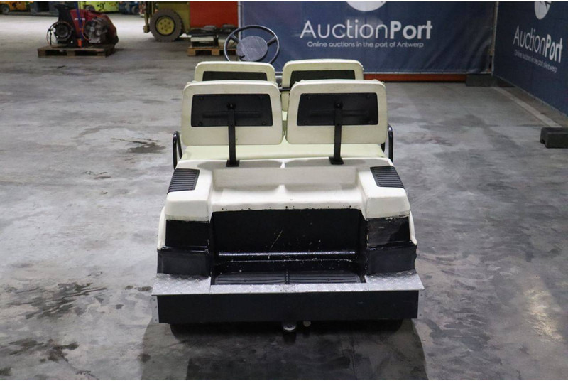 Hyundai  - Voiturette de golf: photos 5 Hyundai  - Voiturette de golf: photos 5