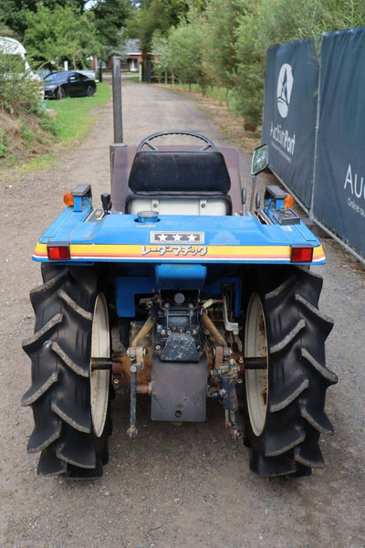 Iseki Landhope 170 - Tracteur agricole: photos 5 Iseki Landhope 170 - Tracteur agricole: photos 5