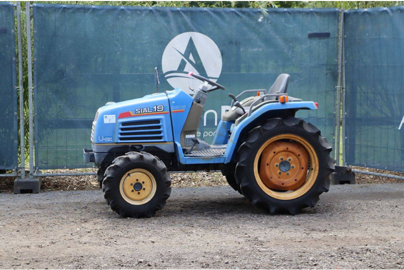 Iseki SIAL 19 - Tracteur agricole: photos 1 Iseki SIAL 19 - Tracteur agricole: photos 1