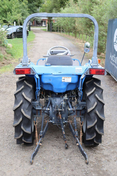 Iseki TK25 - Tracteur agricole: photos 4 Iseki TK25 - Tracteur agricole: photos 4