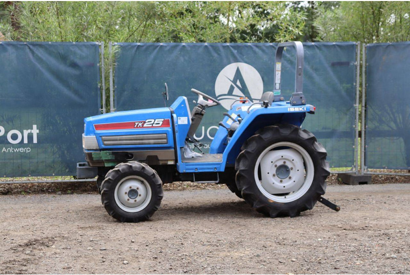 Iseki TK25 - Tracteur agricole: photos 1 Iseki TK25 - Tracteur agricole: photos 1