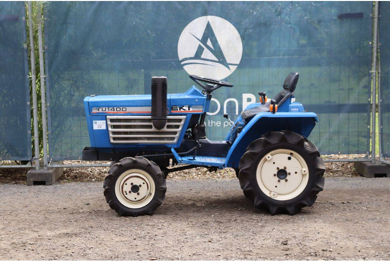 Iseki TU1400 - Tracteur agricole: photos 2 Iseki TU1400 - Tracteur agricole: photos 2