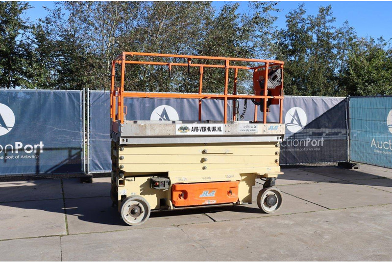 JLG 2646ES - Nacelle ciseaux: photos 1 JLG 2646ES - Nacelle ciseaux: photos 1
