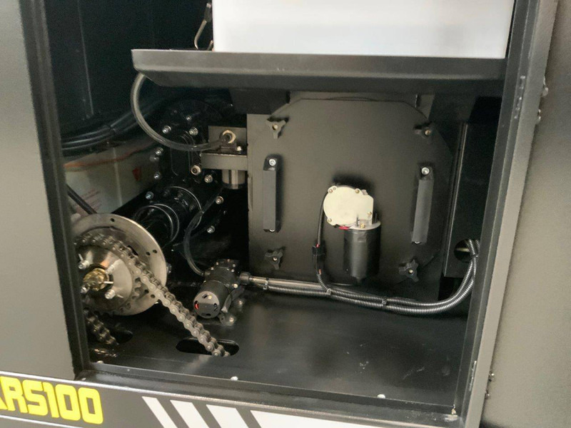 Kremer KRS100 - Balayeuse de voirie: photos 5 Kremer KRS100 - Balayeuse de voirie: photos 5