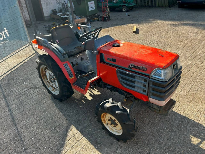 Tracteur agricole Kubota GB18: photos 6