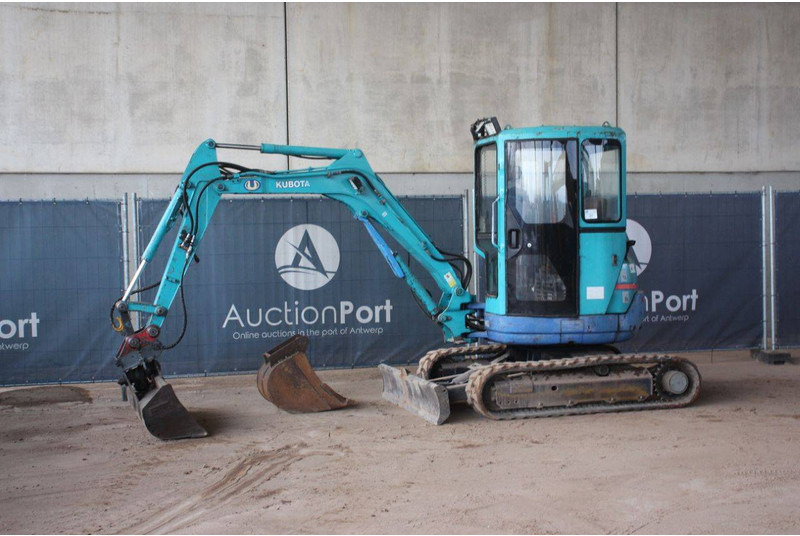 Kubota U-35 - Pelle sur chenille: photos 1 Kubota U-35 - Pelle sur chenille: photos 1