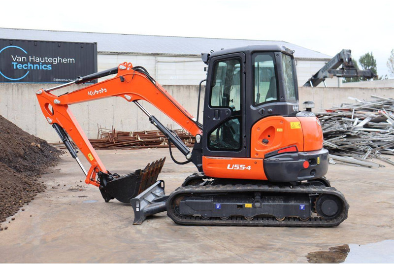 Kubota U55-4 - Pelle sur chenille: photos 2 Kubota U55-4 - Pelle sur chenille: photos 2