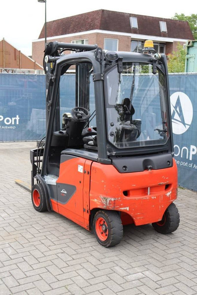 Linde E18 EVO - Chariot élévateur électrique: photos 4 Linde E18 EVO - Chariot élévateur électrique: photos 4