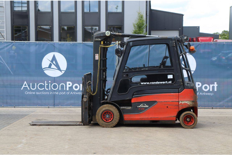 Linde E25L-01 - Chariot élévateur électrique: photos 2 Linde E25L-01 - Chariot élévateur électrique: photos 2