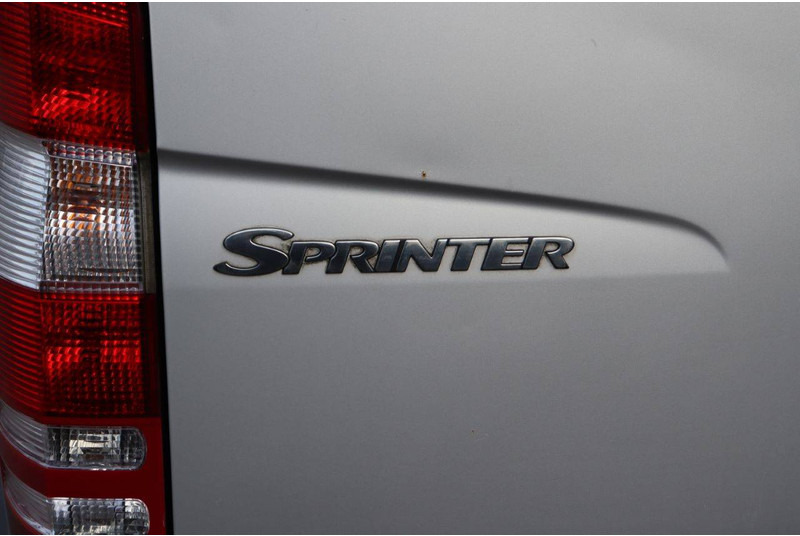 Fourgon utilitaire Mercedes-Benz Sprinter: photos 20