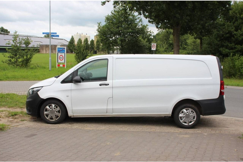 Mercedes-Benz Vito - Fourgon utilitaire: photos 2 Mercedes-Benz Vito - Fourgon utilitaire: photos 2