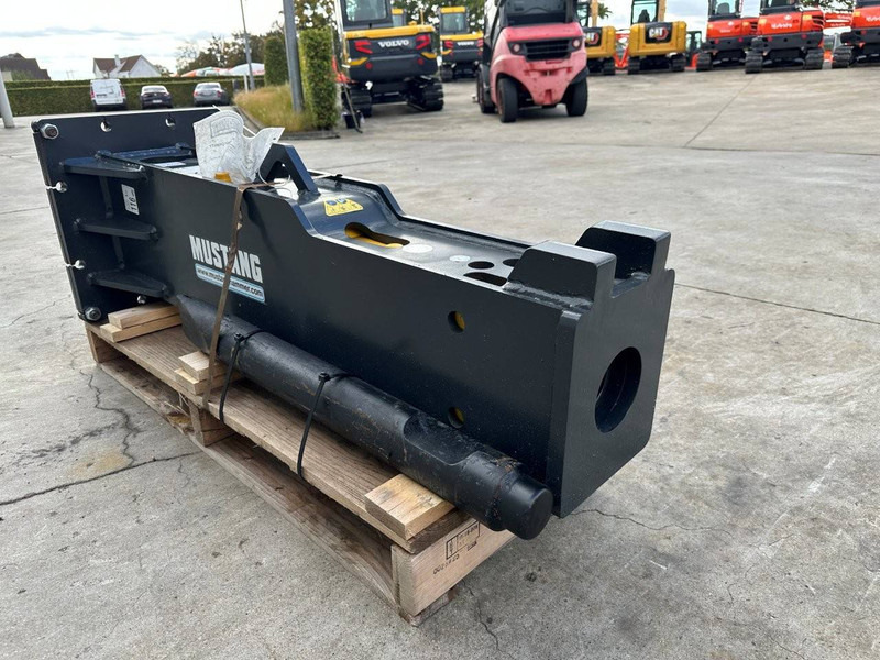 Mustang HM 1002 - Marteau hydraulique: photos 3 Mustang HM 1002 - Marteau hydraulique: photos 3